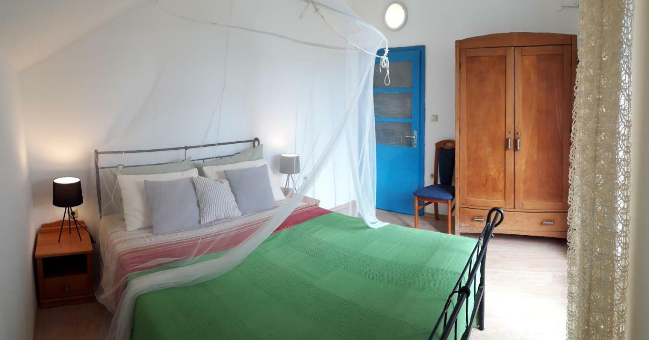 Apartments Gorka Vodice Extérieur photo